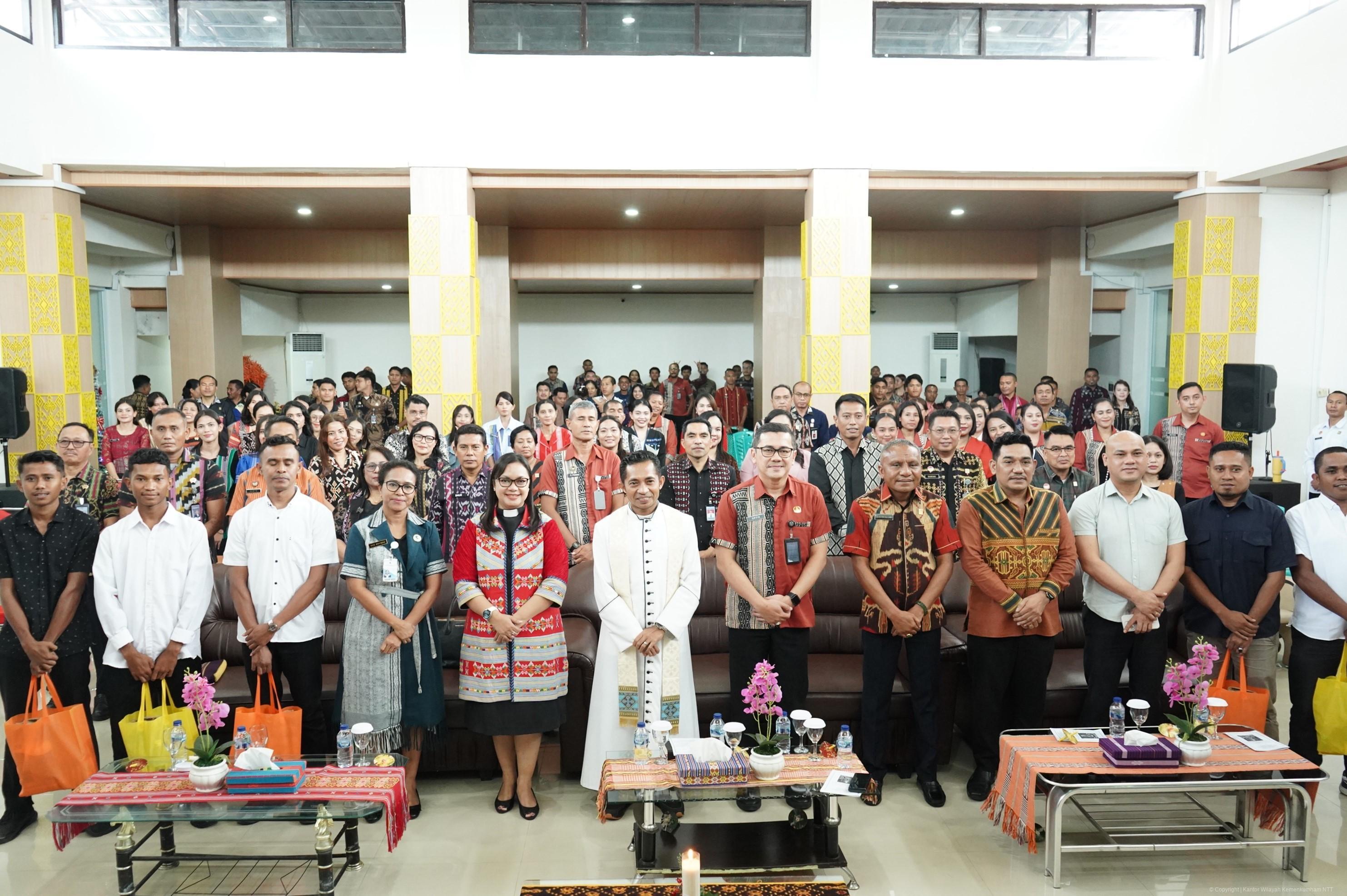 Kanwil Kemenkum NTT Jadikan Perayaan Natal Oikumene 2025 dan Tahun Baru 2026 Sebagai Landasan Untuk Membangun Kinerja Yang Berorientasi Pelayanan