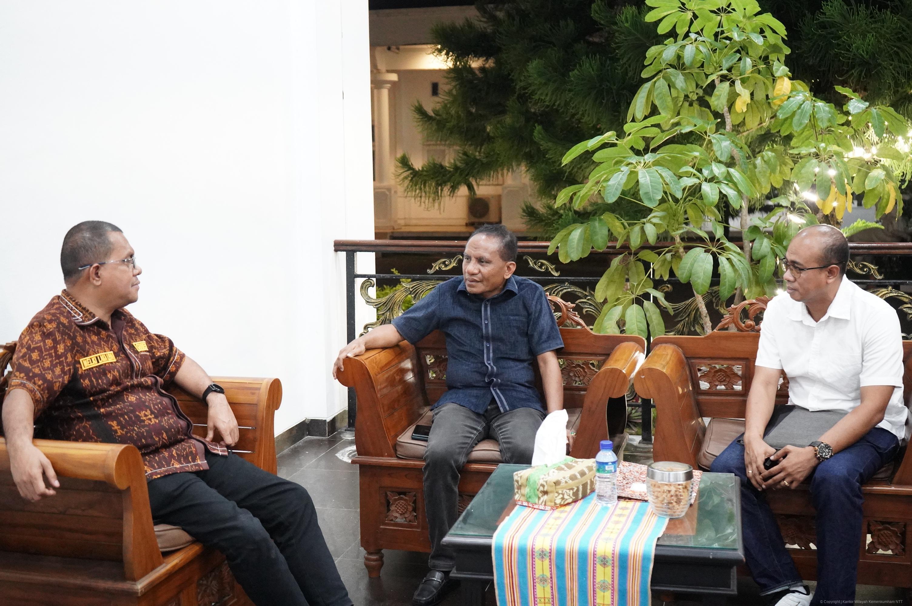 Perkuat Sinergi Antar Instansi, Kakanwil Kemenkum NTT Laksanakan Koordinasi Dengan Gubernur NTT