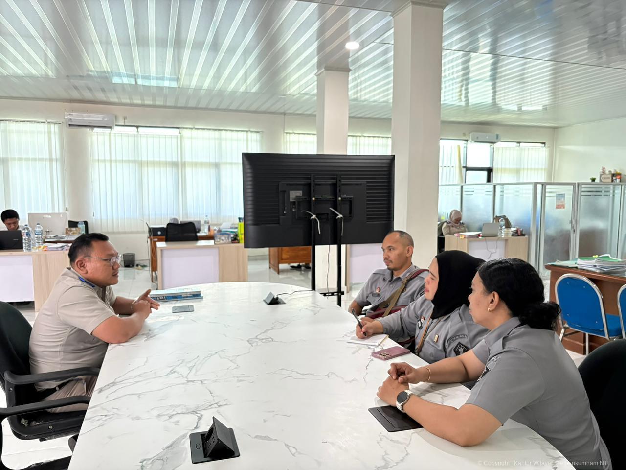 WhatsApp Image 2026 04 13 at 22.32.34